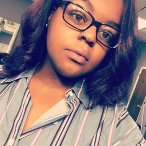 Meet your Posher, Elyssia